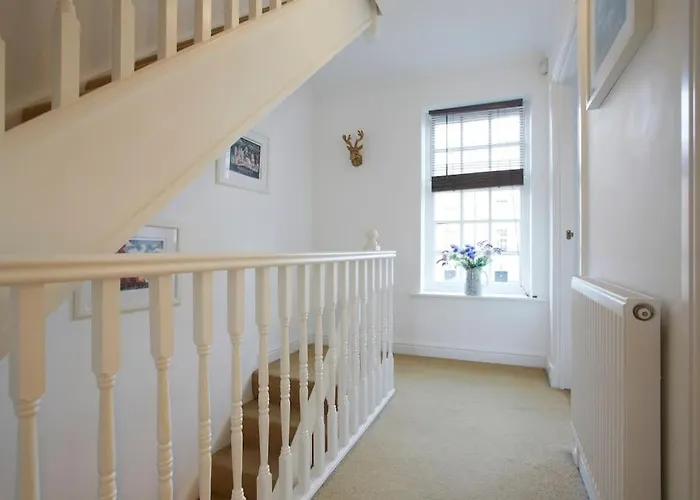 Holiday home Spacious Stylish House,r/way Museum,parking,garden York